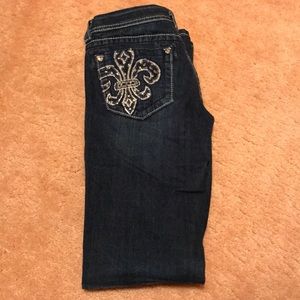 Miss Me Fleur de lis pocket design